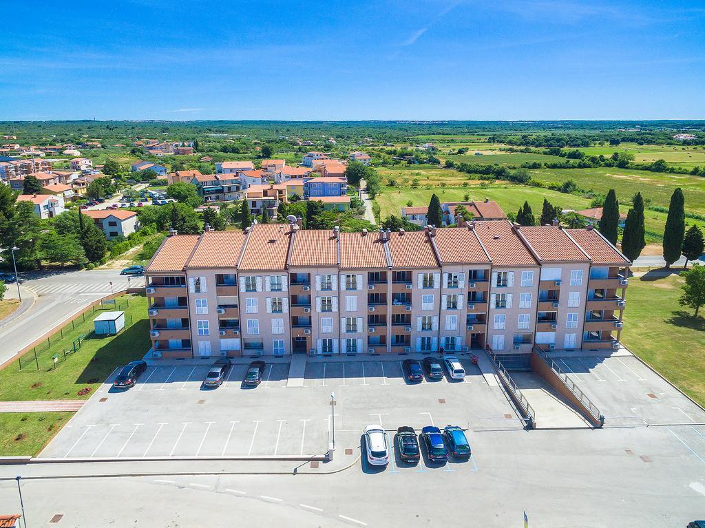 Adriatic Apartments Fažana Eksteriør bilde