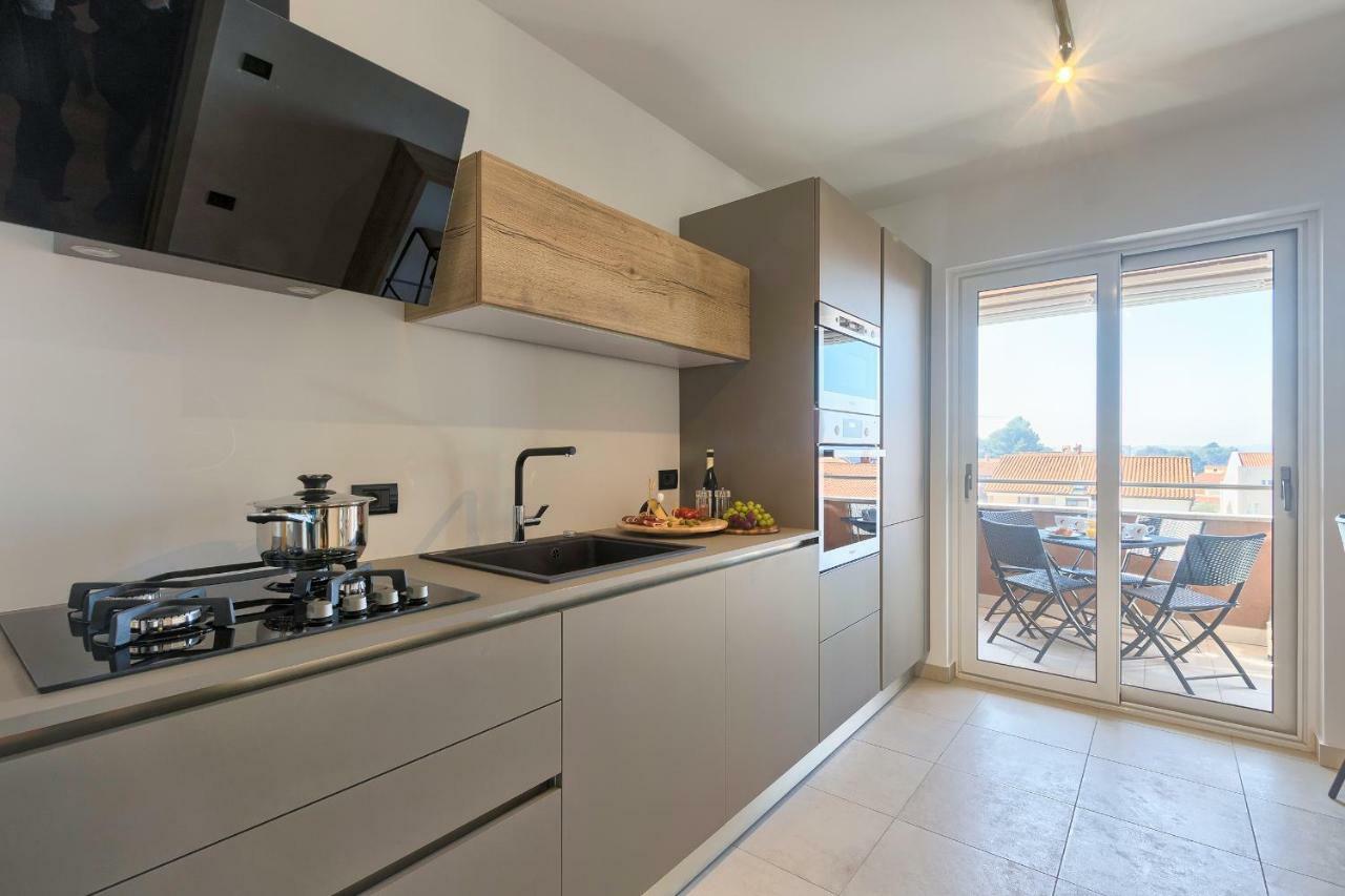 Adriatic Apartments Fažana Eksteriør bilde